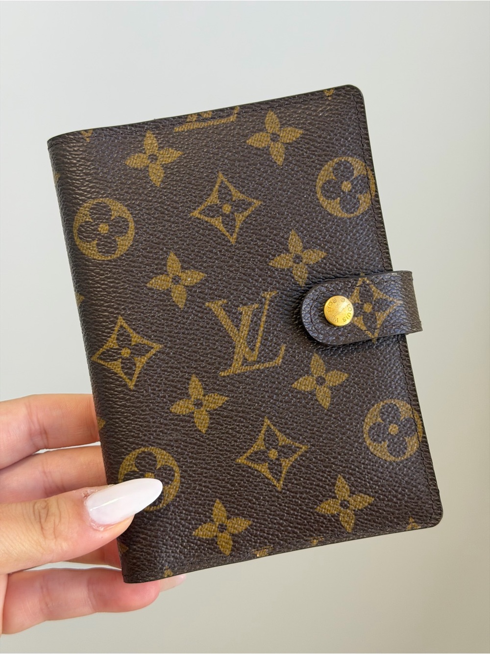 Louis Vuitton Monogram Small Ring Agenda Cover